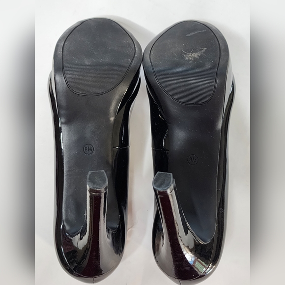 Womens Guess Black Heel - Size 9 - Picture 6 of 6